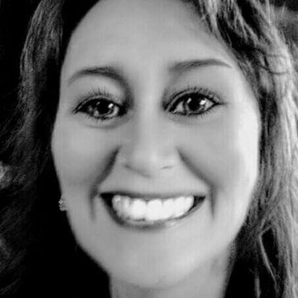 Meet your Posher, Melissa - Picture 1 of 1